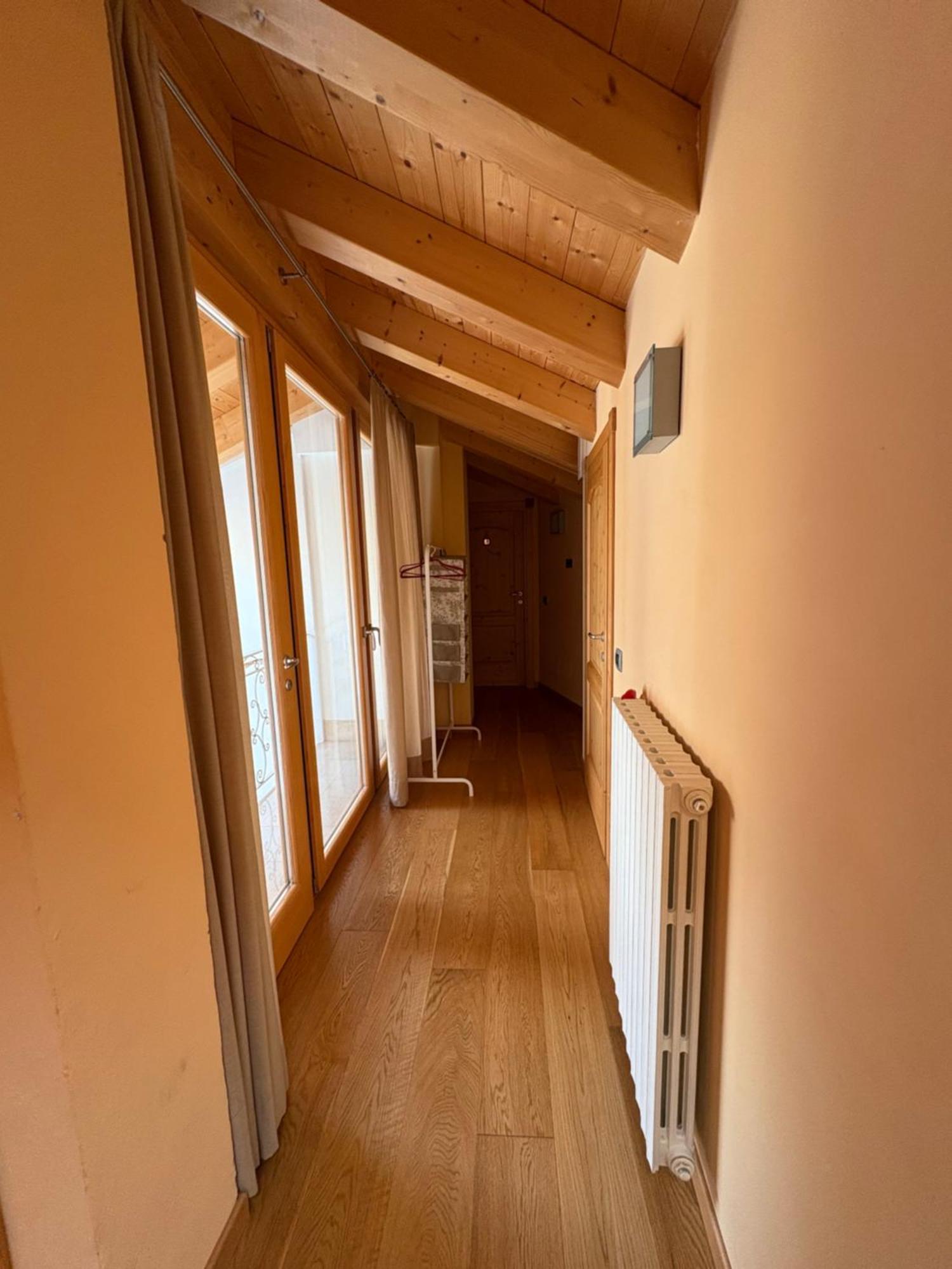 Garni Hotel Tignale Eksteriør bilde